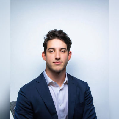 Nicholas Nogradi